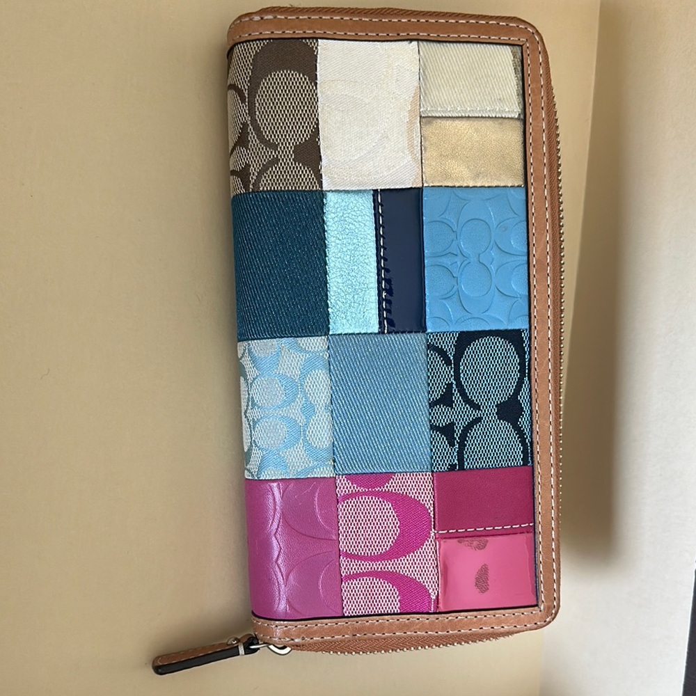 Coach Patchwork Wallet - Multicolor